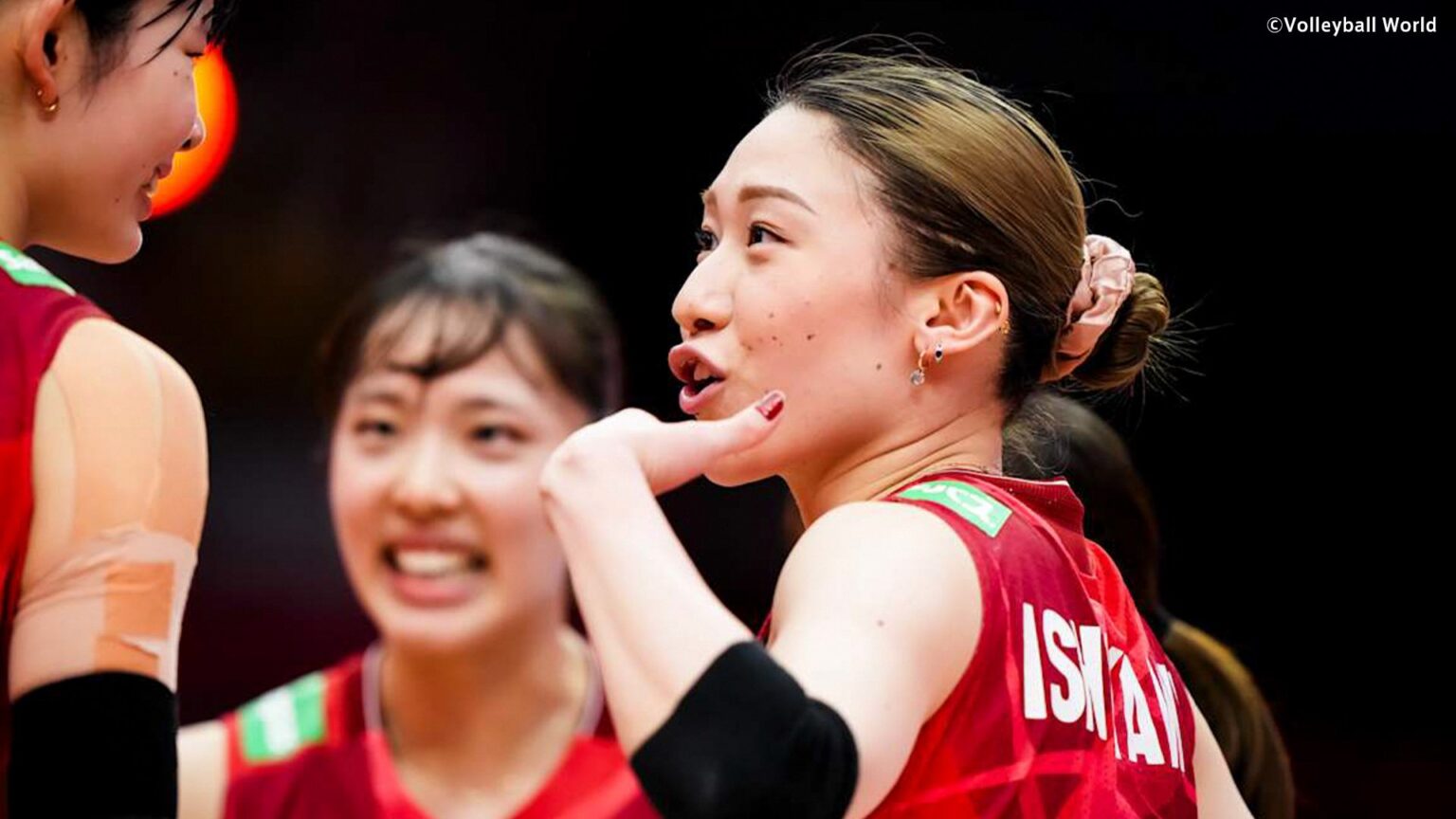 女子日本代表、次戦25日は世界ランク17位ウクライナ　敵将の戦略は「賢くプレーする」頭脳戦か【世界バレー】（TBS NEWS DIG Powered by JNN）