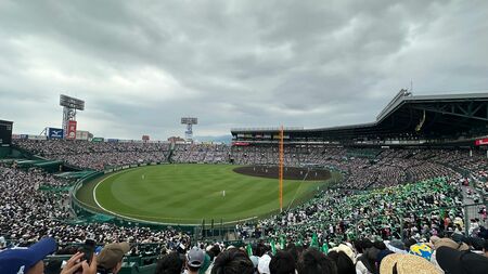 甲子園優勝で沖縄の道路がガラガラに?「テレビをつけて応援する職場」に「イオンでの大熱狂」“一致団結の大フィーバー”を沖縄記者が解説(東洋経済オンライン) – Yahoo!ニュース – Yahoo!ニュース 甲子園優勝で沖縄の道路がガラガラに?「テレビをつけて応援する職場」に「イオンでの大熱狂」“一致団結の大フィーバー”を沖縄記者が解説(東洋経済オンライン) - Yahoo!ニュース - Yahoo!ニュース