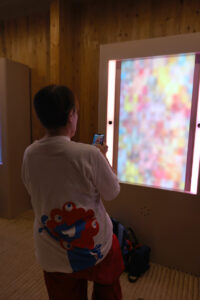 大阪・関西万博 予約なしでも並んで入れるカナダ、フィリピンパビリオン!実は触れていいもの?16