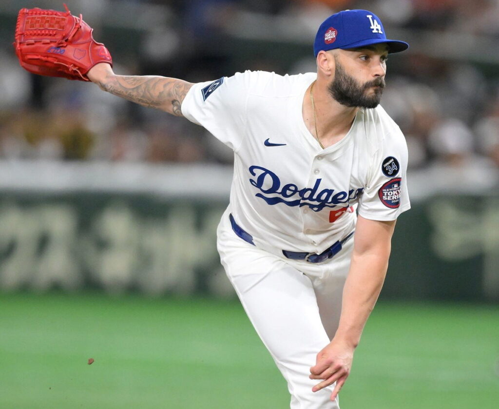 ドジャースがまさか スコットが痛恨の同点３ラン被弾 山本由伸の１２勝目が消滅 マウンドでぼうぜん 本拠地に悲鳴→容赦ないブーイング（デイリースポーツ） - Yahoo!ニュース