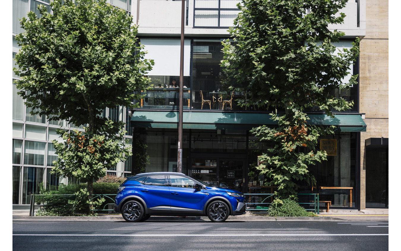 新型 ルノー『キャプチャー エスプリ アルピーヌ』