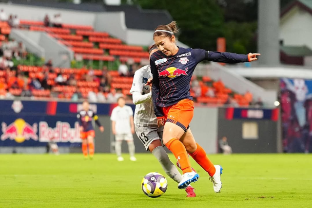 気迫のプレーに注目！RB大宮アルディージャWOMEN・仲田歩夢、WEリーグ開幕戦終え「必ず次に繋げます！」 | 話題の投稿 | スポーツブル (スポブル)