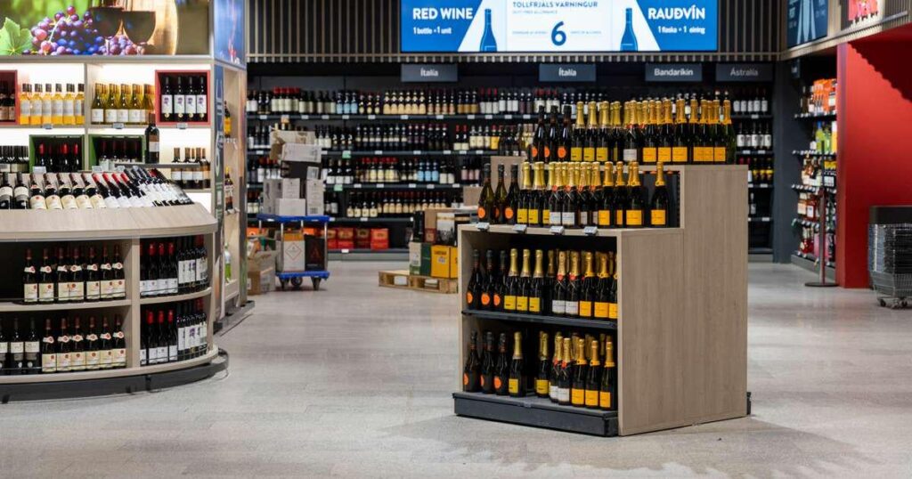 サンテはハイネマンに違法小売アルコールのために警察に訴えます-Rúv.is