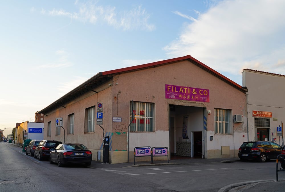 マフィアの影響力の拡大に直面するプラートの中国人コミュニティ。