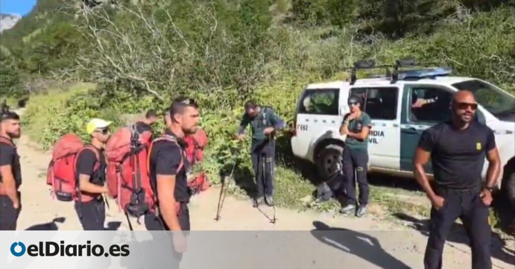 彼らはオルデサ国立公園でアメリカの登山家の活気のない遺体を見つけます