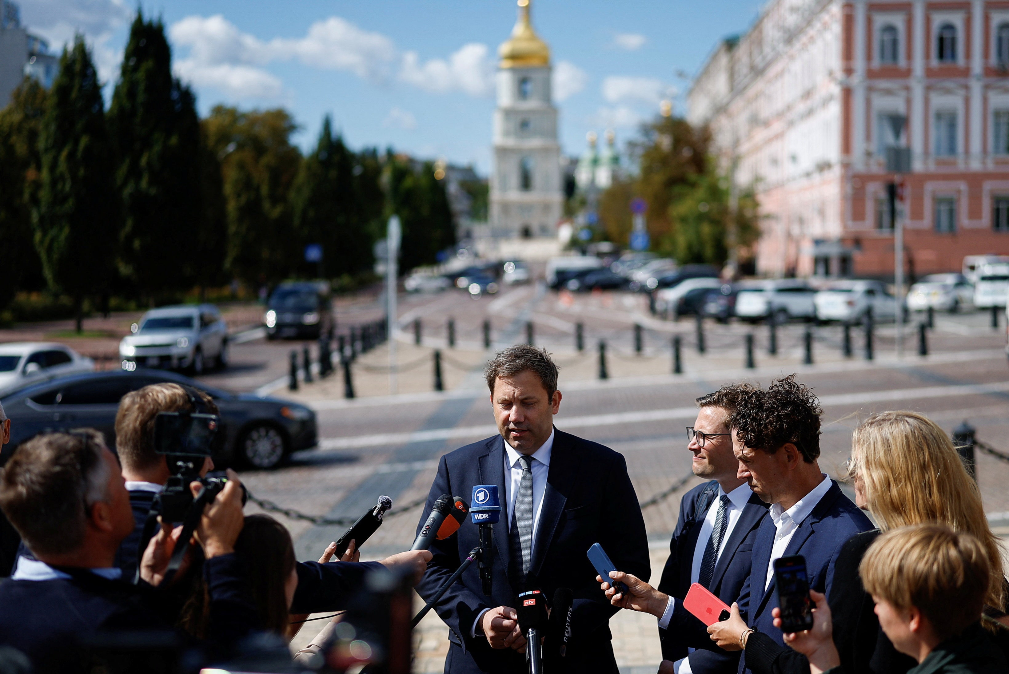 「ウクライナ主導の安全保障を支持」、独副首相がキーウ初訪問