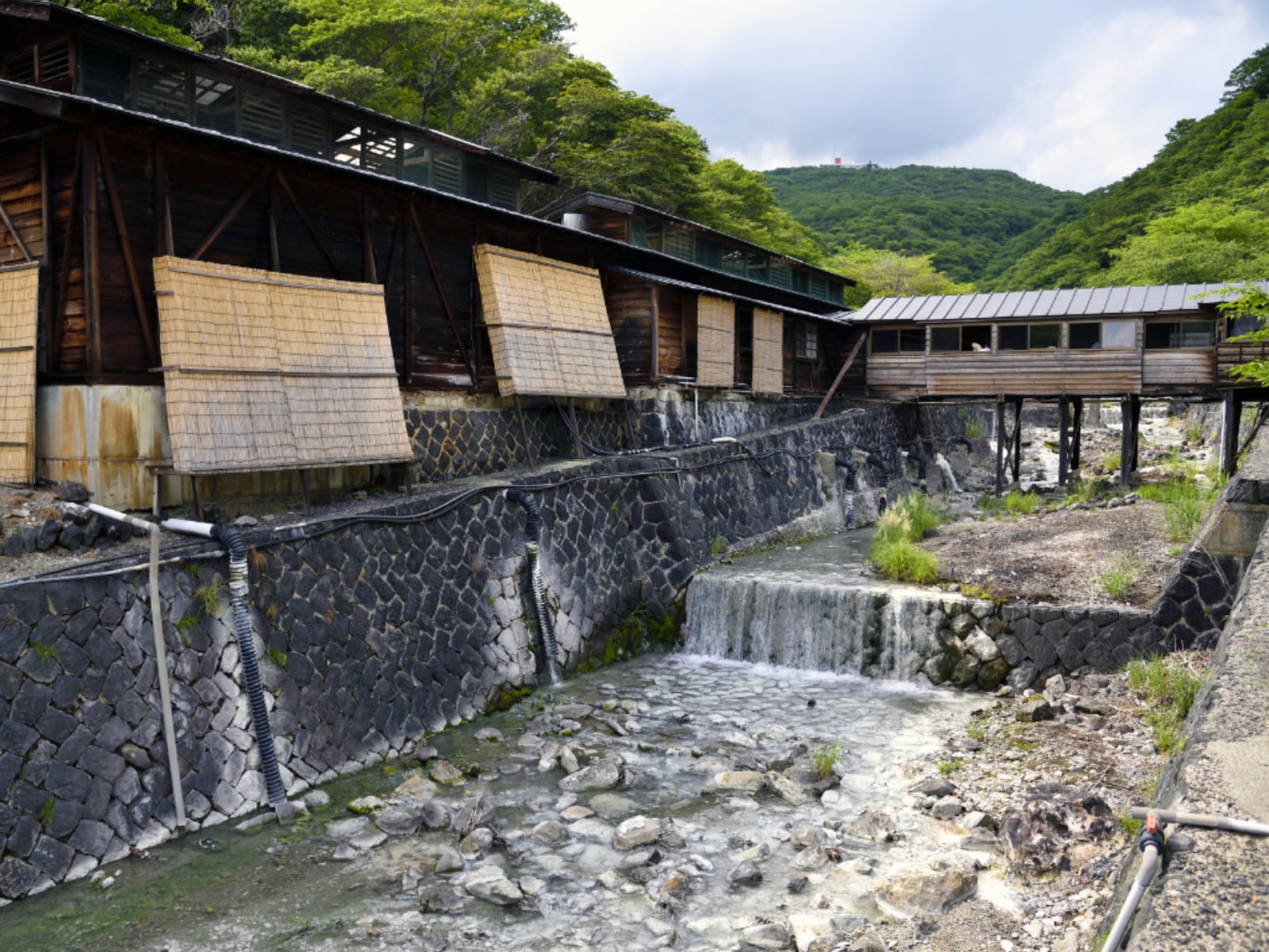 「夏に行きたい穴場の温泉地」ランキング
