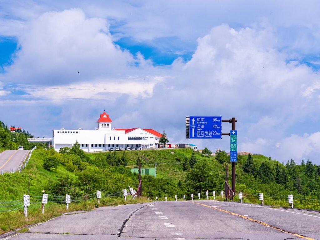 夏に行きたい「長野県の絶景ドライブスポット」ランキング！ 2位は「美ヶ原高原美術館周辺ルート」、圧倒的1位は？ - All About ニュース