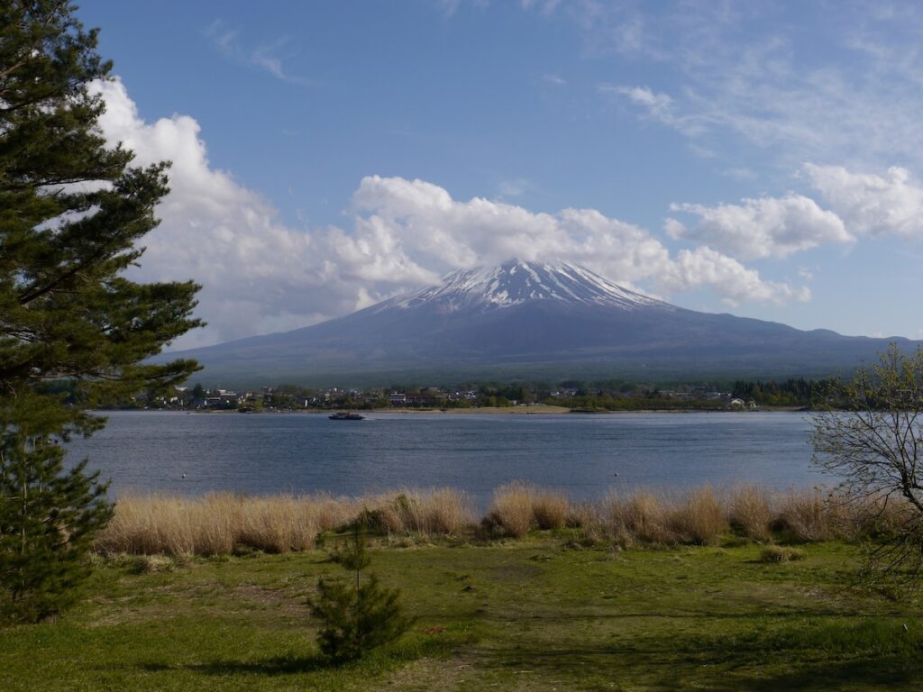 夏に行きたい「山梨県の絶景ドライブスポット」ランキング！ 2位は「河口湖周遊道路」、1位は？ - All About ニュース