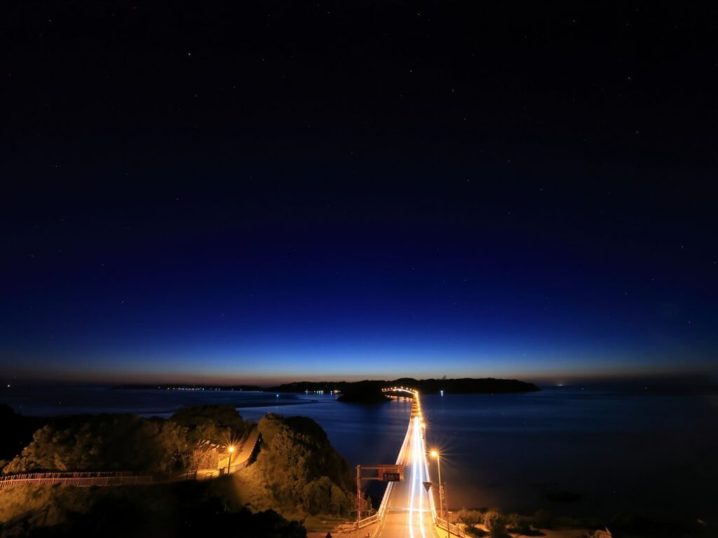 行ってみたい「山口県の星空スポット」ランキング！ 2位「角島大橋」を3票差で抑えた1位は？ - All About ニュース