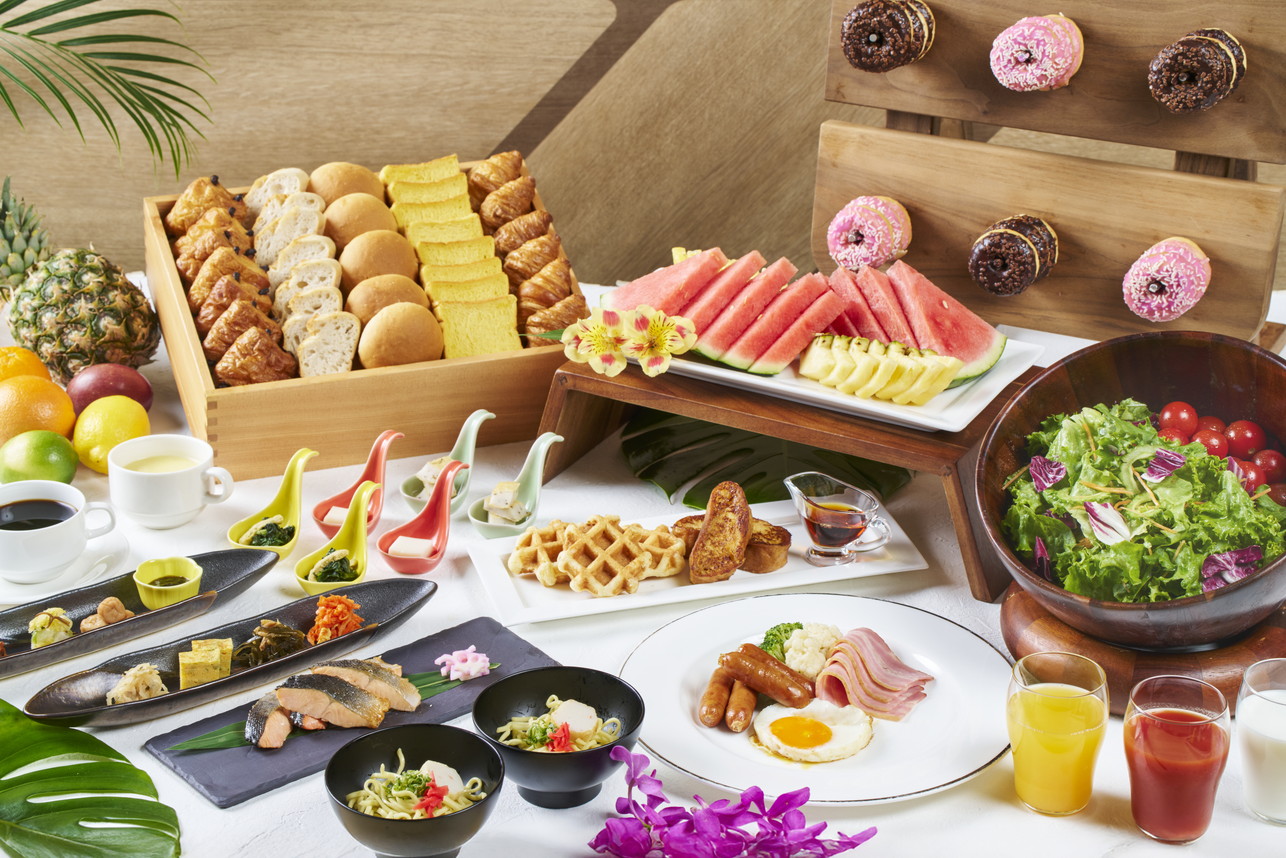 オリオンホテル モトブ リゾート&スパ で「朝食」を摂るのも https://www.okinawaresort-orion.com/