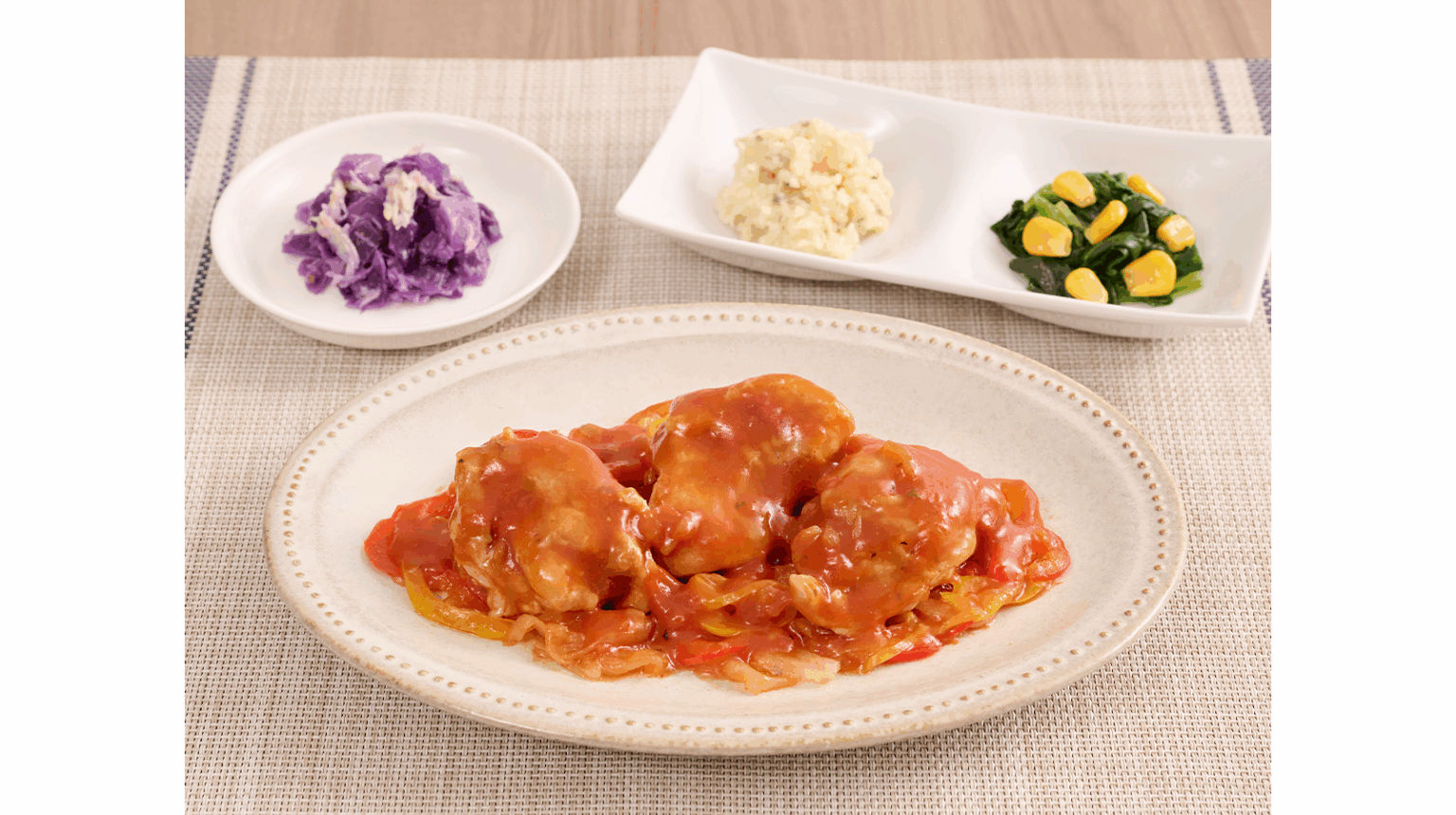 イタリアの伝統料理をナッシュ流にアレンジ！シェフこだわりのトマトソースが主役の「特製トマトソースのチキングリル」が8月1日（金）に新登場 | ナッシュ株式会社