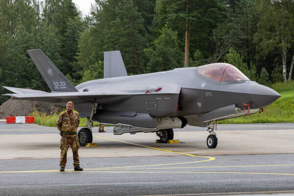 Large figure1 gallery3