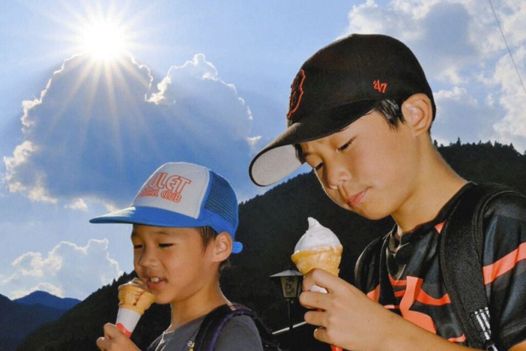 あぁ…溶けちゃう、岐阜県郡上市で39.8度 30日も中部各地で猛暑日見込み - 中日新聞Web