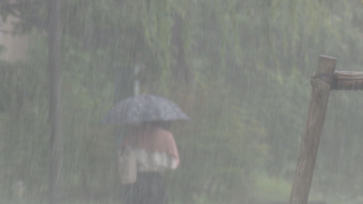 山形県内　大気の状態が不安定　夜の初めまで雷雨のところも　土砂災害への警戒を