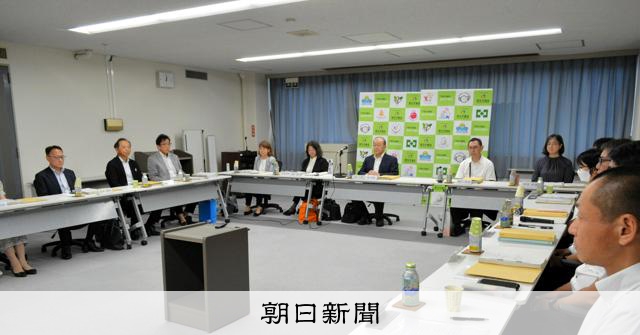 静岡の最低賃金「1097円に」 審議会が引き上げ目安示す [静岡県] - 朝日新聞