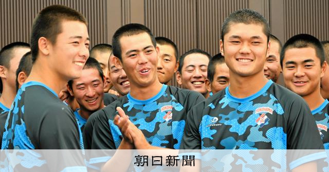 僕の一番は、きょうの泣いてる姿でした　横浜のラストミーティング - 高校野球 [神奈川県]：朝日新聞