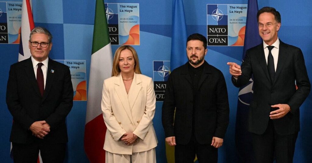 先週プーチンに会った後、トランプとゼレンスキーの間の会議が始まります。 Zelenskyには、Meloni、Merz、Starmer、Macron、Rutte、Von Der Leyenが同行しています。