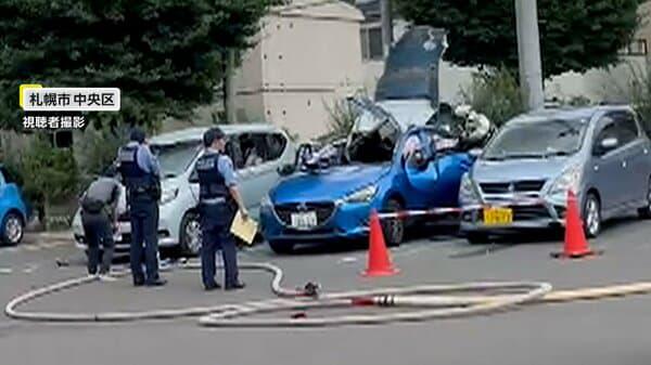 駐車場で車が爆発し屋根など吹き飛ぶ 車の男性と近くにいた女性がけが 札幌・中央区