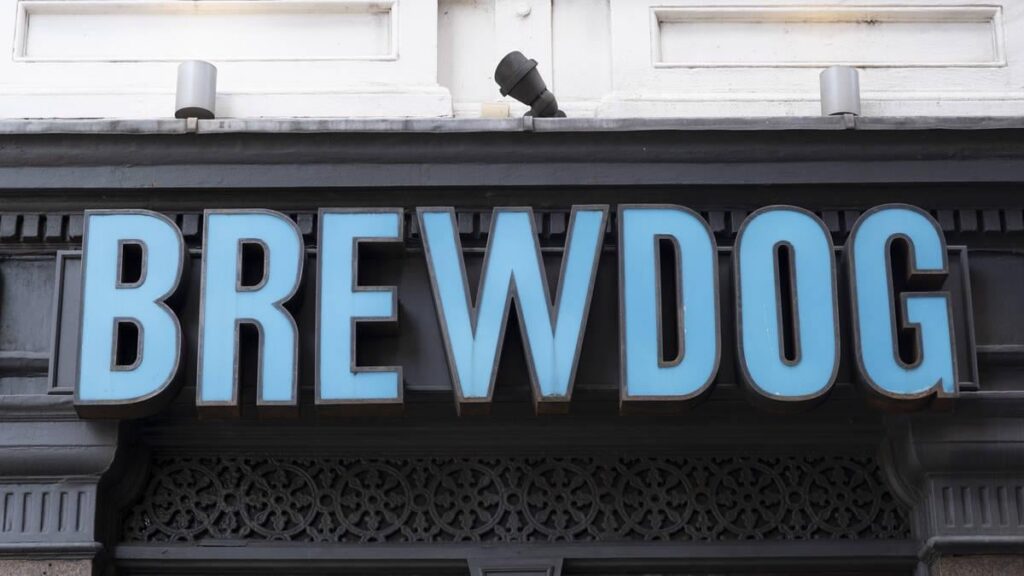 ブリュードッグビールは、英国全土の約2,000のパブからxをxしています