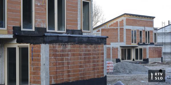 「不法に家を建てたら、待ってください。問題は自分で解決されます」