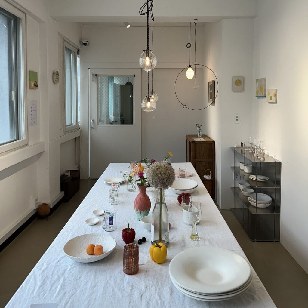 韓国　おしゃれな器屋さん　mosi