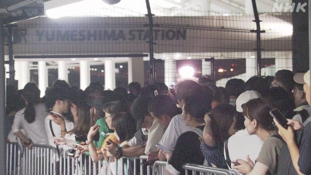 大阪 万博会場 大阪メトロと博覧会協会が会見「大変心苦しい」最寄りの地下鉄 夢洲駅が閉鎖で大勢足止め | NHK