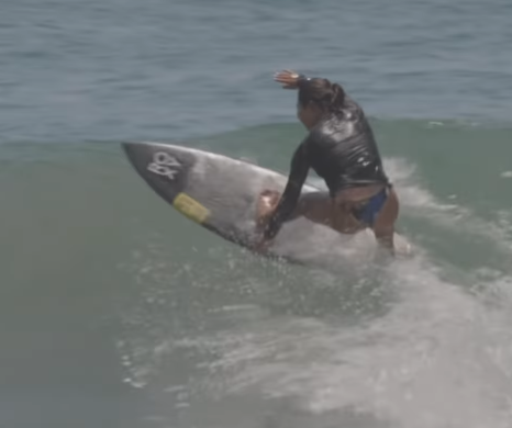 サーフィン感謝のメキシコ旅！都築虹帆が11年越しに見せた“夢の再訪”動画が話題に | 話題の投稿 | スポーツブル (スポブル)