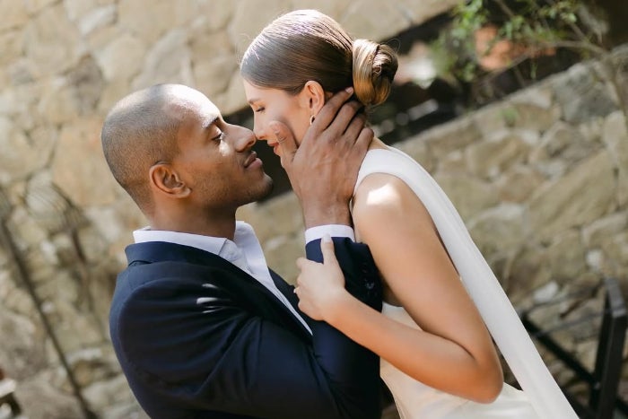 あまりの美しさにうっとり…バレー男子ブラジル代表ルカレッリが挙式。ジェイテクトSTINGS合流は妻と一緒に？ | 話題の投稿 | スポーツブル (スポブル)