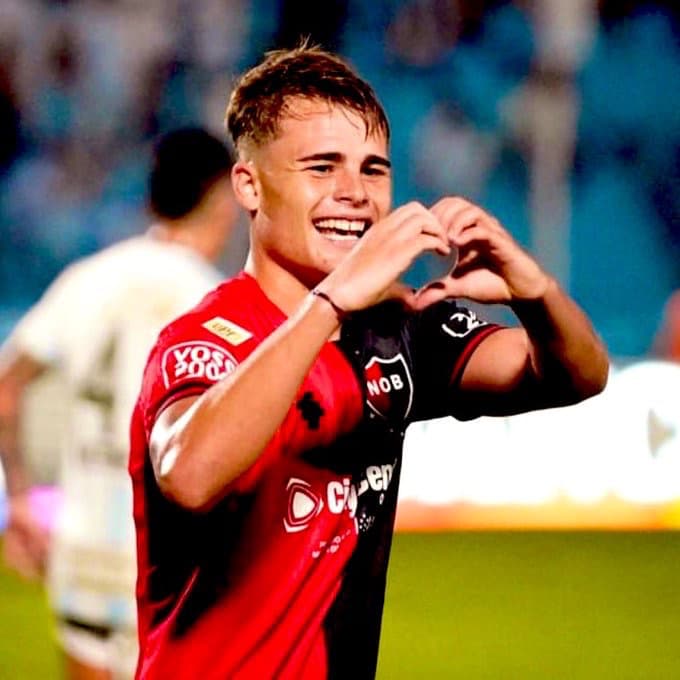 インテル・マイアミ、“アルゼンチン新星”シルヴェッティ獲得へ最終段階 | 話題の投稿 | スポーツブル (スポブル)