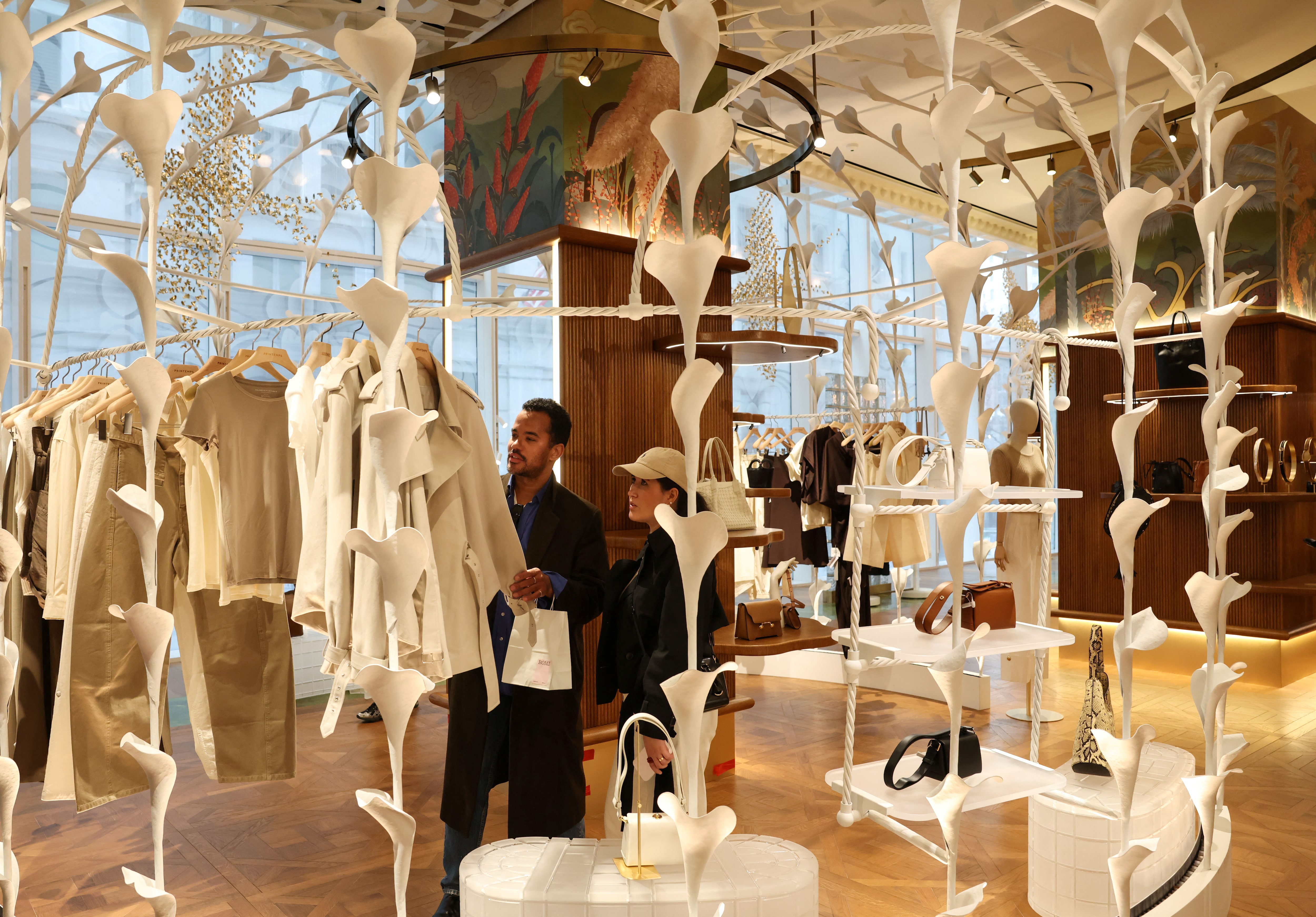 コラム：米経済の鍵握る富裕層消費、トランプ関税どう影響