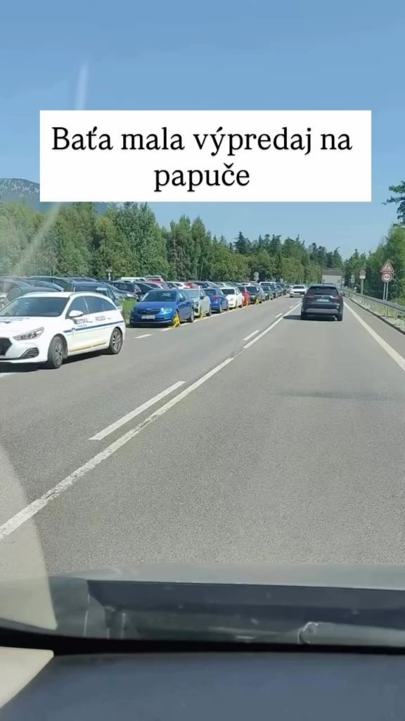 スリッパはタトラで配っていました