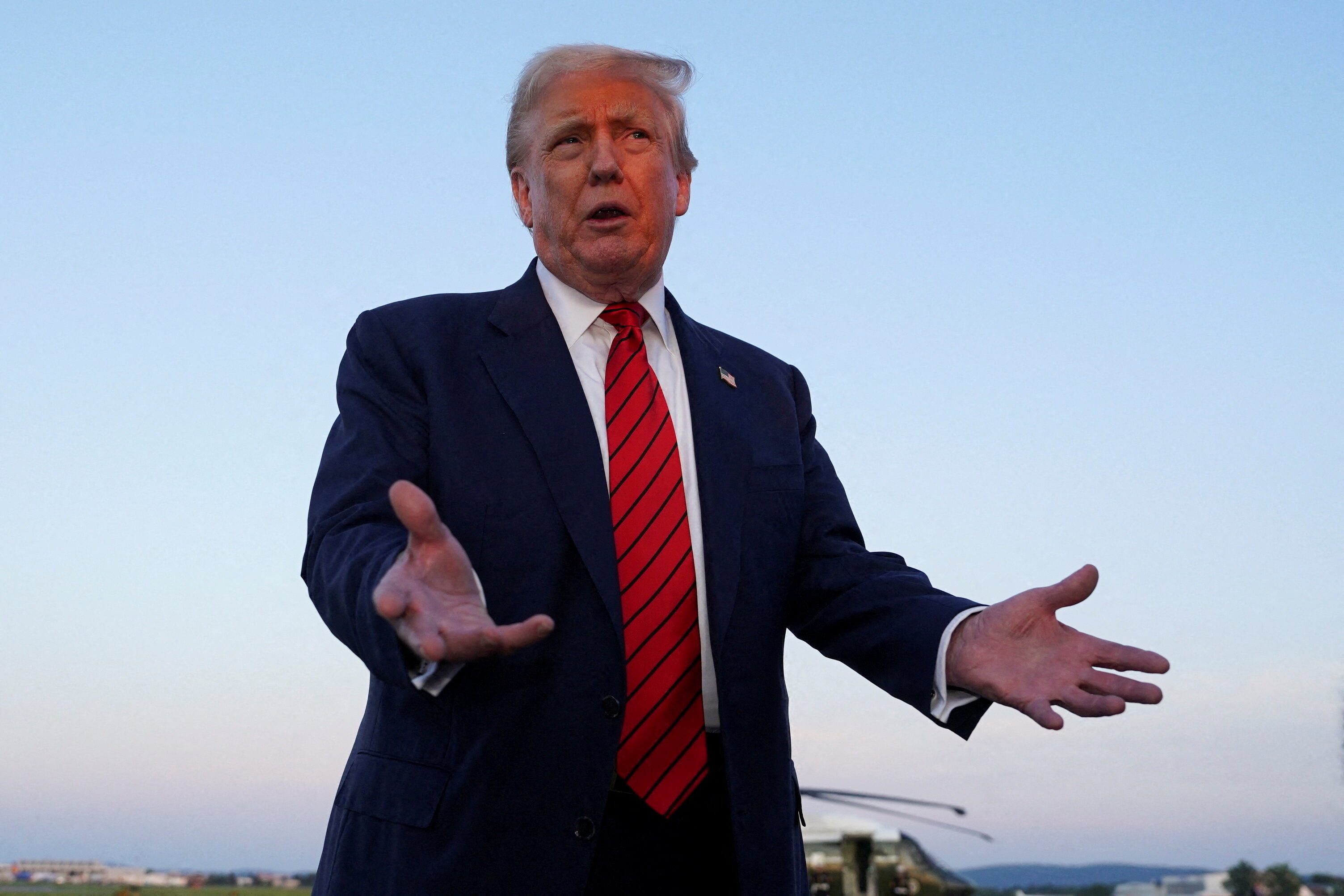 トランプ氏、3期目出馬「おそらくない」 出馬したいとも