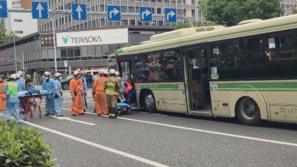 【速報】大阪・北新地の交差点で「乗用車とバスの事故」大阪シティバスの乗客ら14人ケガで救急搬送