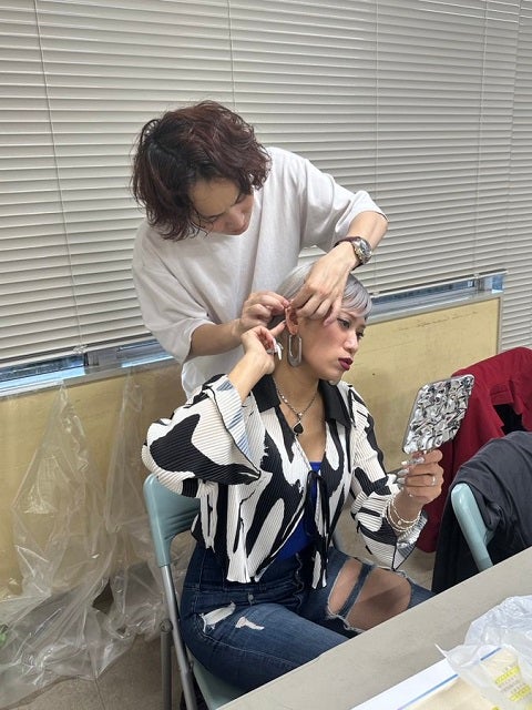 「もうパパじゃん」ぱーてぃーちゃん・すがちゃん最高No.1が信子に〇〇してあげている姿が話題に | 話題の投稿 | スポーツブル (スポブル)