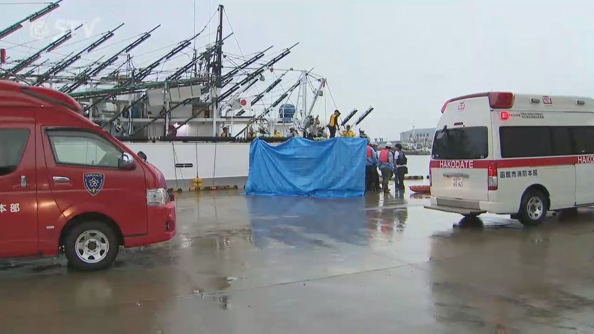 【速報】サンマ漁船と衝突し遊漁船が転覆　4人が海に…救助され1人搬送　北海道・函館沖