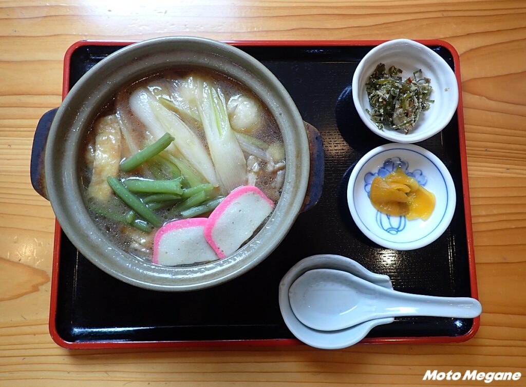 【秋田県】ツーリング途中に食べたい!もちもち“だまこ”が絶品の郷土鍋「道の駅 五城目」 | 【モトメガネ】バイク・オートバイ|自動車・クルマ|キャンプのニュース情報 【秋田県】ツーリング途中に食べたい!もちもち“だまこ”が絶品の郷土鍋「道の駅 五城目」 | 【モトメガネ】バイク・オートバイ|自動車・クルマ|キャンプのニュース情報