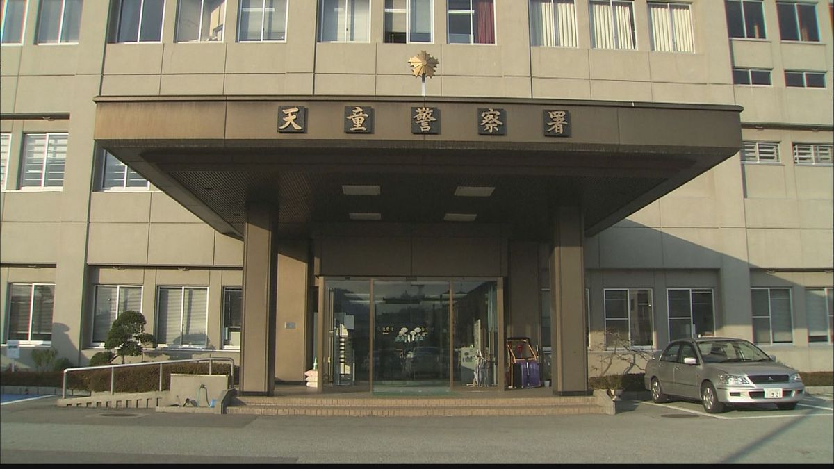 弟子入りした10代の女性の体を触る　山形県内の70代の鷹匠の男性を強制わいせつ容疑で書類送検