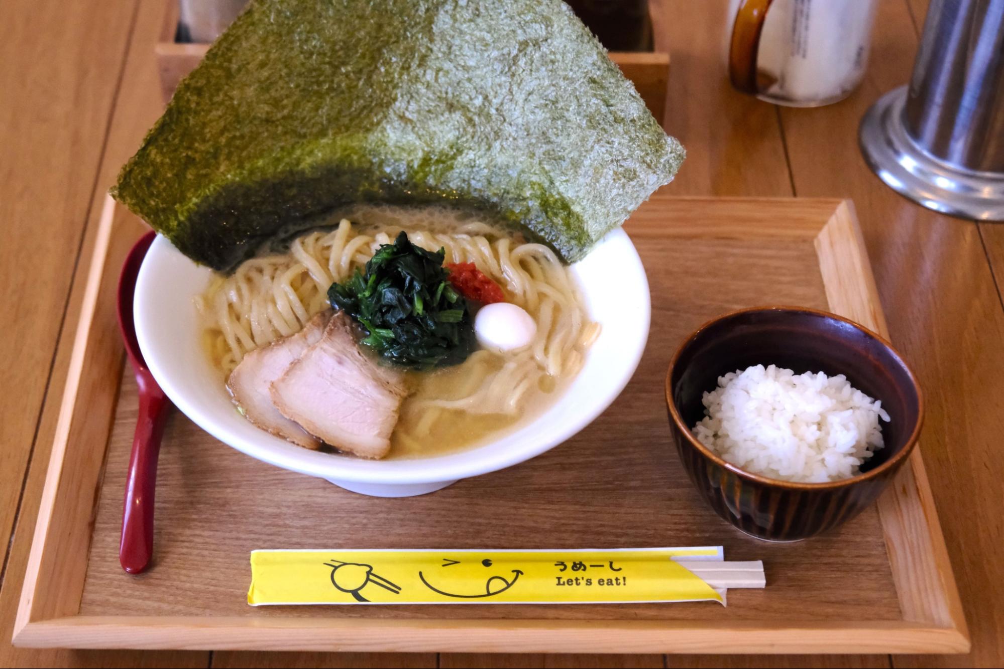 王道を行く「ゴールデンユース」は“沖縄家系ラーメン”の地平を切り拓く(宮古島)