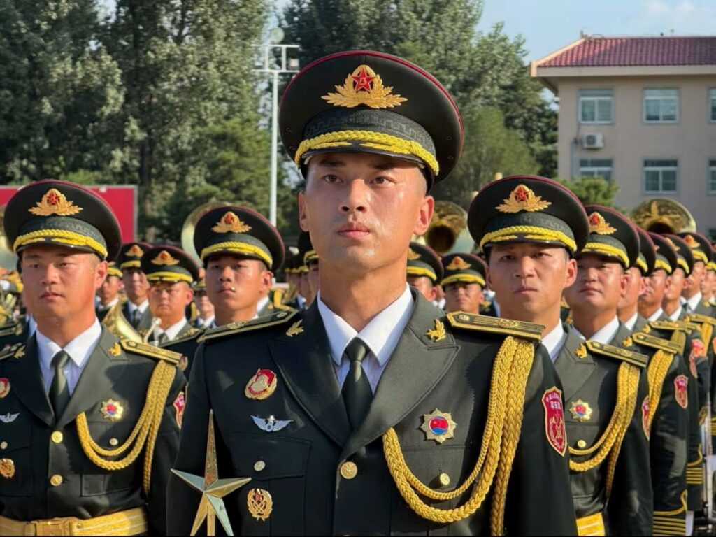 中国軍、最新兵器の公開を準備　第２次大戦終結祝うパレードでお披露目へ - CNN.co.jp