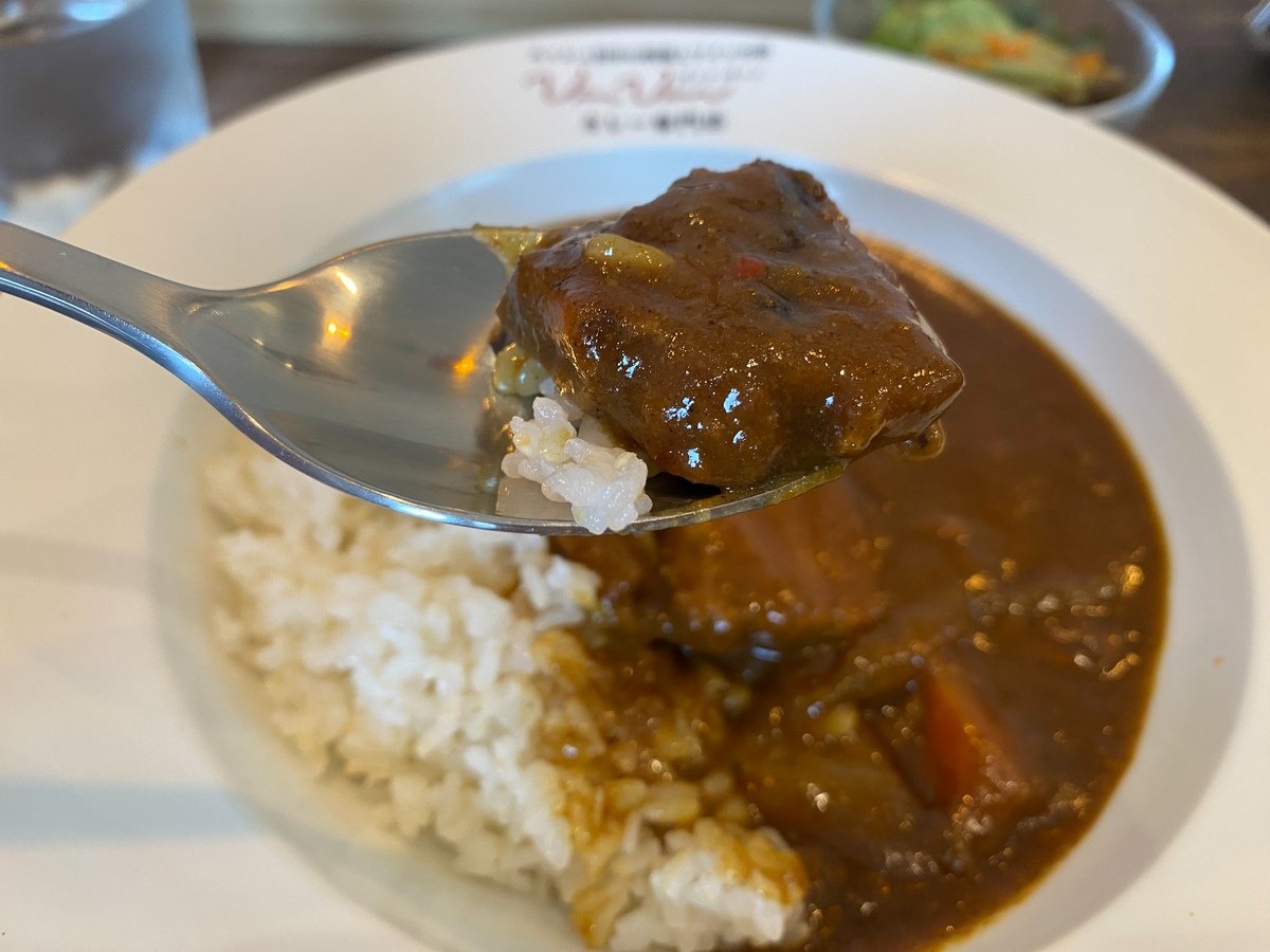 姫路城近くの『VinVinCURRY』！カレー好きを虜にする自慢のフォンドボー [画像]