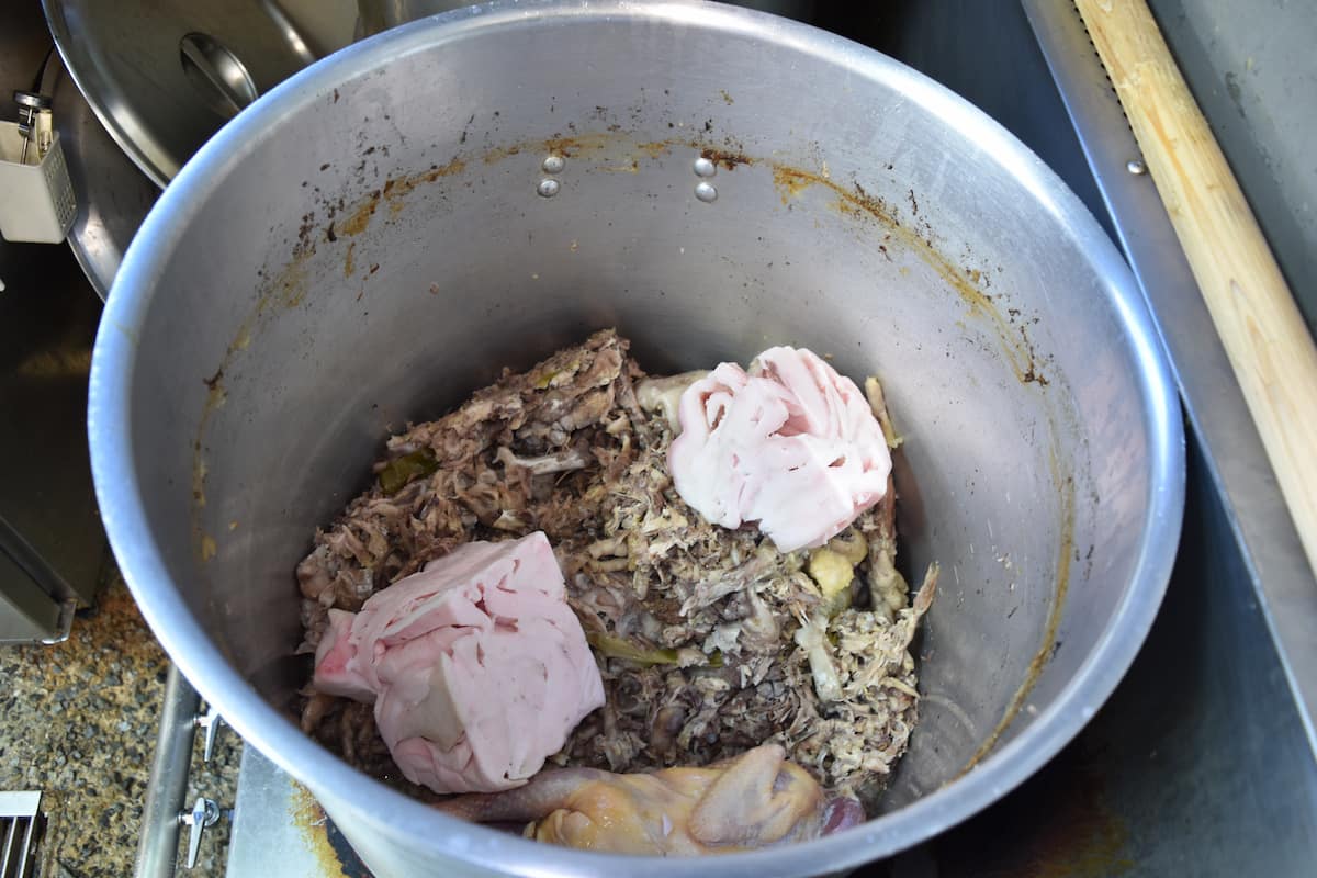 個性際立つ甘め醤油がクセになる♪六甲道の西端『急がば啜れ』の醤油中華そば [画像]