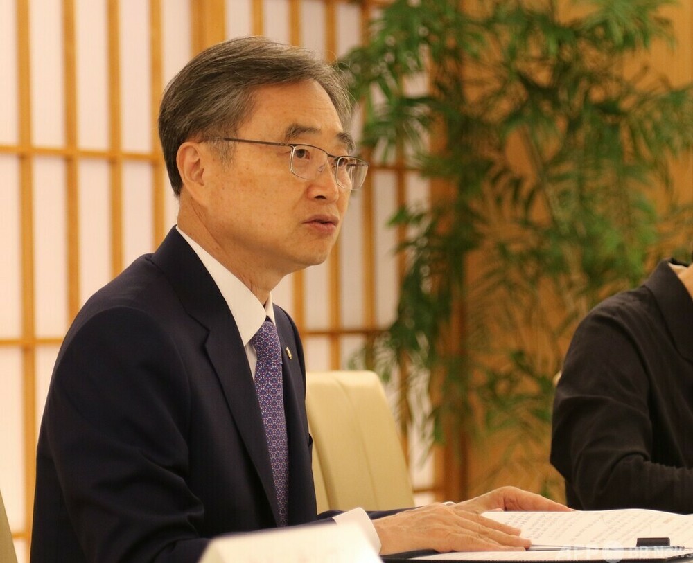 韓国外相 中国と良い関係を維持する　写真1枚　国際ニュース：AFPBB News