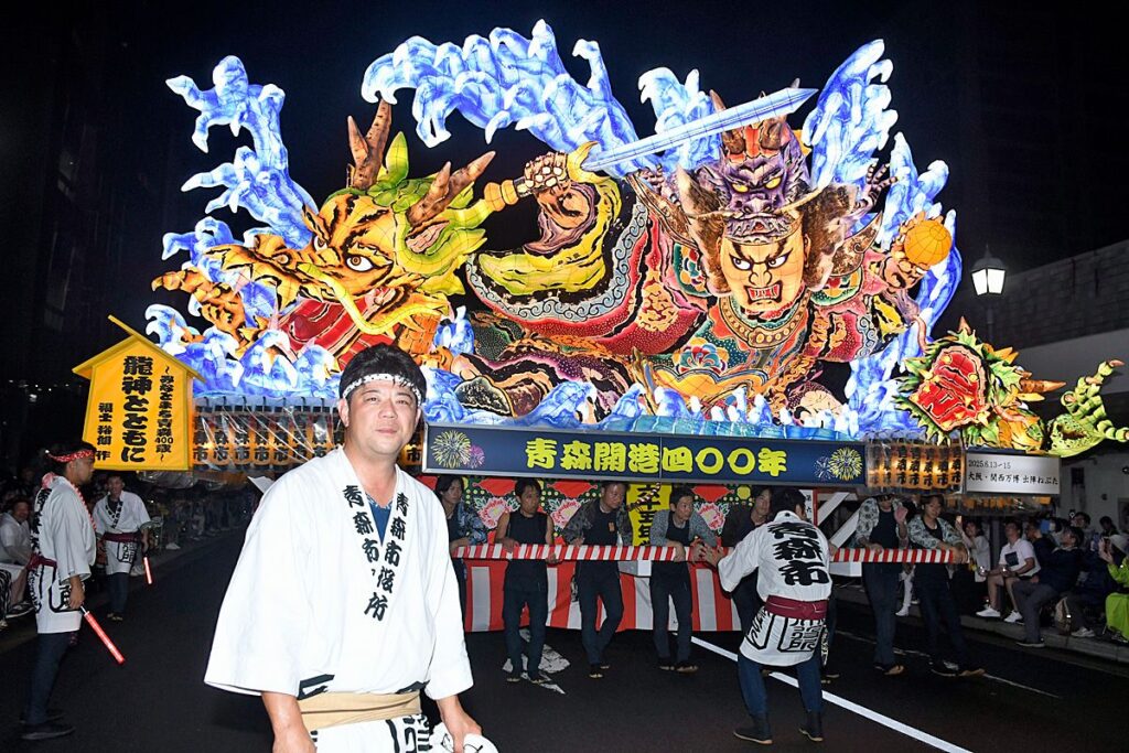 万博出陣ねぶた、本場青森で躍動｜文化・歴史｜青森ニュース｜Web東奥 - 東奥日報社