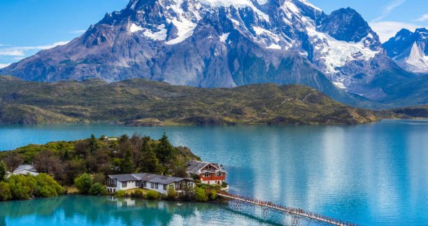Chile: New port in Magallanes that will facilitate green energy projects generates concerns over environmental impacts; incl. company comments