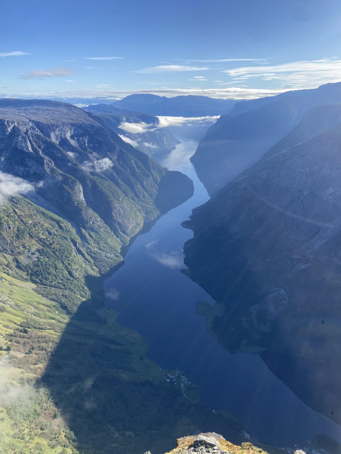 Bakkanossi、Nærøysfjord