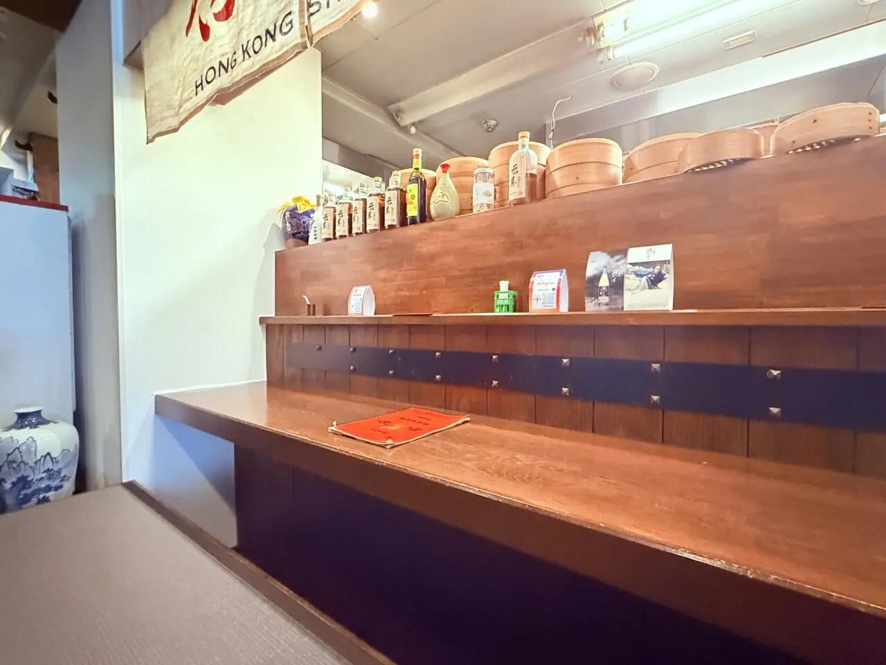 2024年10月16日にオープンした本格中華「香港四季楼 虎嘯（kosho）」の店内の様子