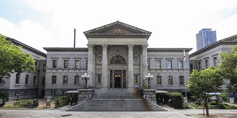 大阪府立中之島図書館 │ ギリシア神殿のような大阪の知的ランドマークで建築とカフェを楽しむ｜るるぶ&more.