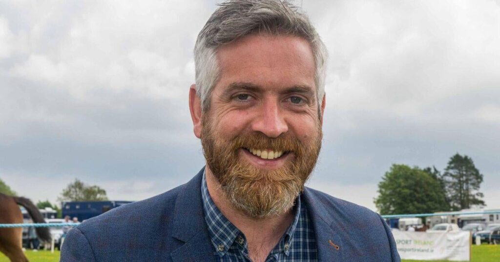 Cork TDは、年間3万ユーロの評議会の支払いを擁護します。
