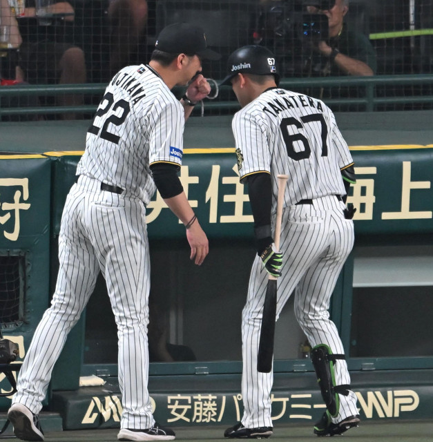 阪神・藤川監督が高寺に苦言「お子ちゃまレベル」「逃げてんじゃない」バント失敗、アウト後の姿も厳しく指摘